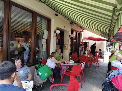 Cafeteria Restaurant LAVAIX - Avinguda de Victoriano Muñoz, 20, 25520 El Pont de Suert, Lleida, Spain