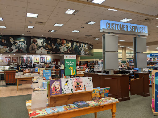 Shopping Mall «Coral Ridge Mall», reviews and photos, 1451 Coral Ridge Ave, Coralville, IA 52241, USA