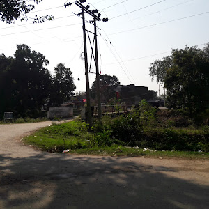 Bathera Bus Stop photo