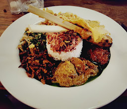 Beras Merah Waroeng & Bar photo