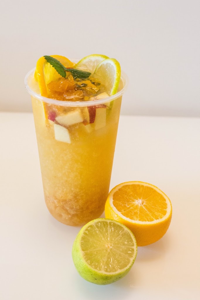 鳳梨學堂冰品飲料咖啡 的照片