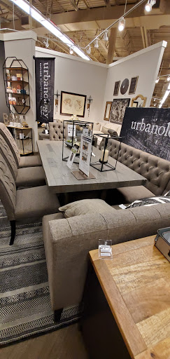 Furniture Store «Ashley HomeStore», reviews and photos, 905 Perimeter Dr, Schaumburg, IL 60173, USA