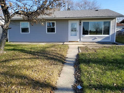 Pet Store «Pet Luv Pet Center», reviews and photos, 8057 S Cicero Ave, Chicago, IL 60652, USA