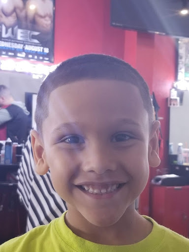 Barber Shop «Showtime Barbershop», reviews and photos, 1123 W Oklahoma Ave, Milwaukee, WI 53215, USA