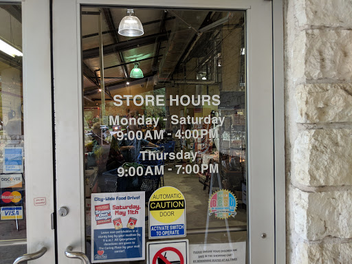 Thrift Store «Caring Place», reviews and photos, 2000 Railroad Ave, Georgetown, TX 78626, USA