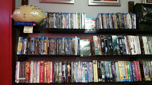 Video Game Store «Retro Replay», reviews and photos, 16941 E 9 Mile Rd, Eastpointe, MI 48021, USA