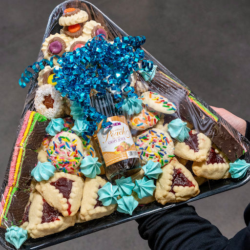 Kosher Grocery Store «Grand and Essex Market», reviews and photos, 89 New Bridge Rd, Bergenfield, NJ 07621, USA