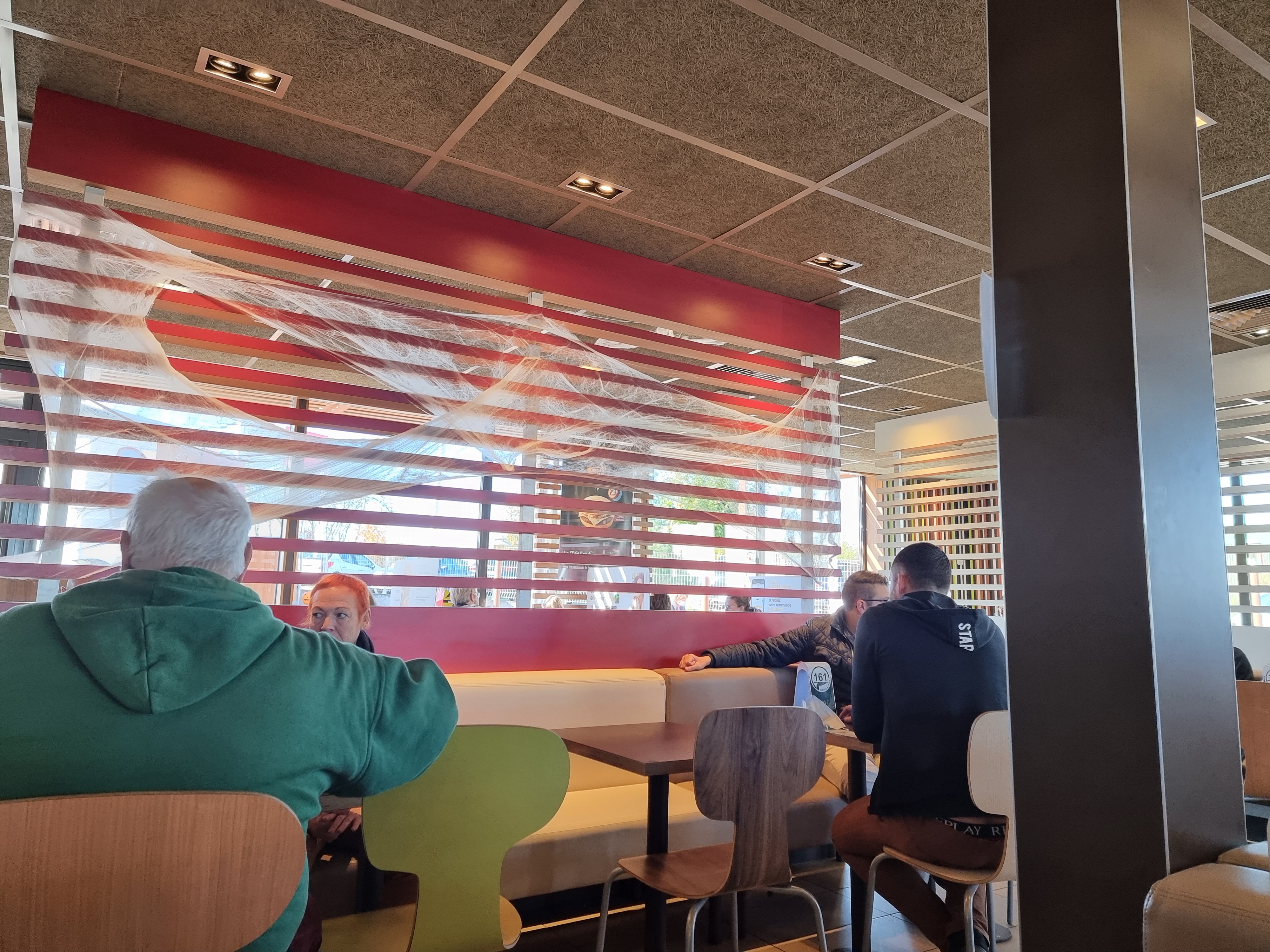 Photo n° 2 de l'avis de BUREAU.u fait le 28/10/2021 à 19:58