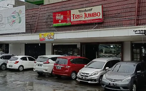 Trio Jumbo Masakan Padang image