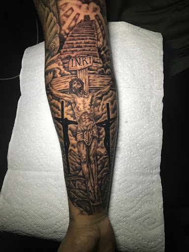 Explore que sera sera tattoo ideas, creative tattoo ideas in Taylor, available at Solid Tattoo LLC