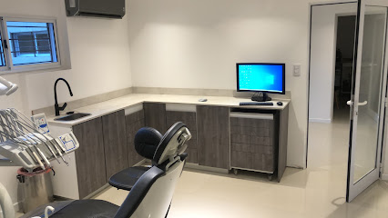 Centro Odontologico Dr. Francisco Eduardo Massanella