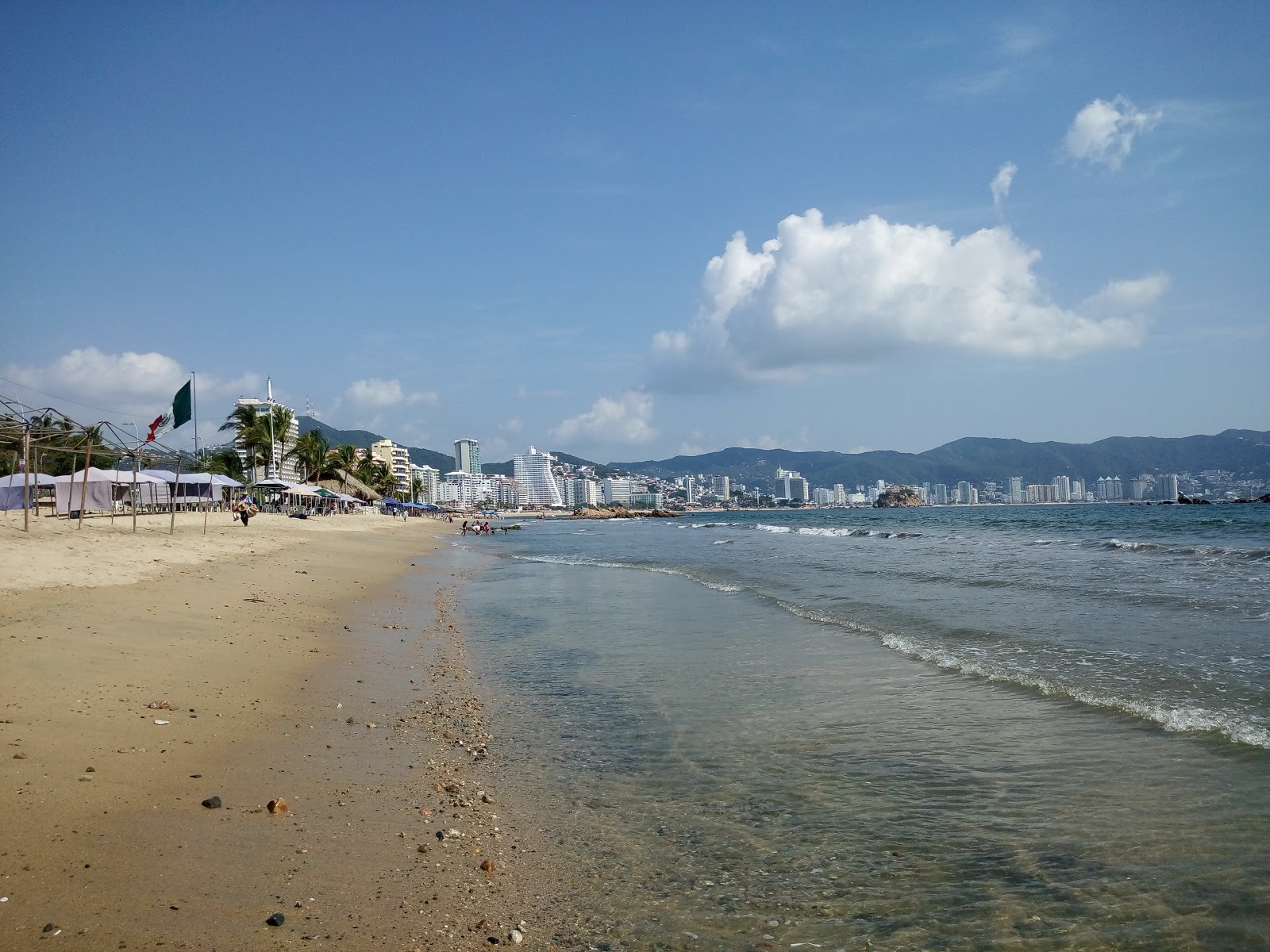 Zdjęcie Playa Tamarindos z poziomem czystości wysoki