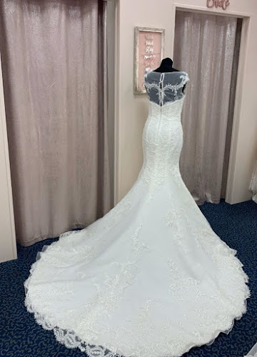 Say Yes Bridal Outlet - Norwich