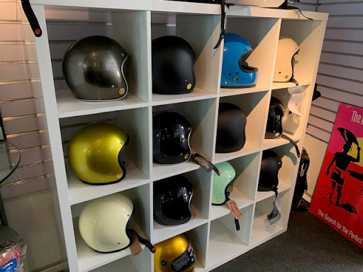 Motor Scooter Dealer «Vespa of Sherman Oaks», reviews and photos, 13629 Ventura Blvd, Sherman Oaks, CA 91423, USA