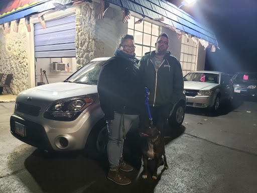 Car Dealer «Auto Outpost North Inc», reviews and photos, 4710 W Elm St, McHenry, IL 60050, USA