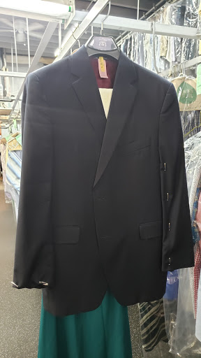 Dry Cleaner «Capital Cleaners», reviews and photos, 1308 H St NE, Washington, DC 20002, USA