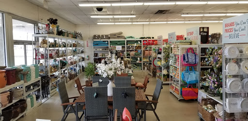 Home Goods Store «Tuesday Morning», reviews and photos, 2674 Bienville Blvd, Ocean Springs, MS 39564, USA