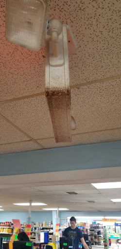 Grocery Store «T C Market Inc», reviews and photos, 14720 Zion Rd, Thornville, OH 43076, USA