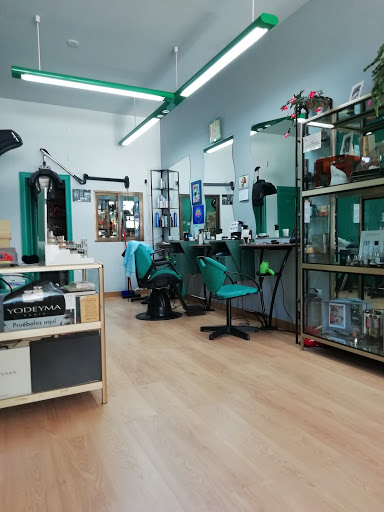 Peluquería Barbería . Paco Centeno en Astorga, León