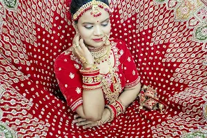 Manvi Beauty Parlour image