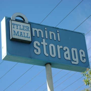 Self-Storage Facility «Tyler Mall Mini Storage», reviews and photos, 10090 Indiana Ave, Riverside, CA 92503, USA