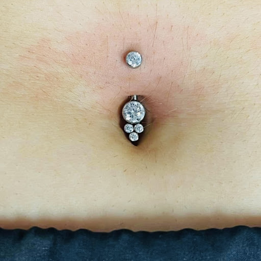 Tattoo Shop «Masterpiece Tattoo & Body Piercing», reviews and photos, 99 NH-28, Salem, NH 03079, USA