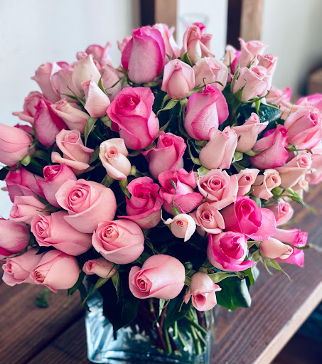 Florist «Dillon-Chapin Inc», reviews and photos, 161 White St, Hartford, CT 06114, USA