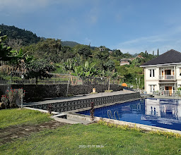 Villa Kamaran pacet photo