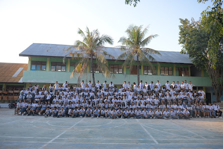 Bangunan - SMK Negeri 1 Kupang