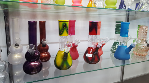 Vaporizer Store «PINEAPPLE XPRESS SMOKE SHOP», reviews and photos, 888 Pleasant Hill Rd, Lilburn, GA 30047, USA