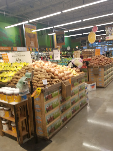 Grocery Store «Whole Foods Market», reviews and photos, 5014 Poplar Ave, Memphis, TN 38117, USA