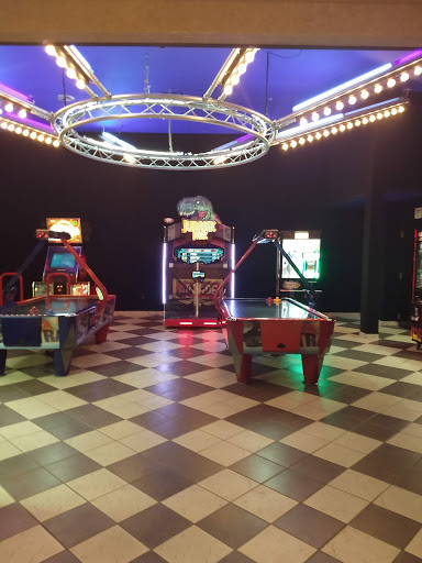 Movie Theater «Cinemark», reviews and photos, 8161 Macedonia Commons Blvd, Macedonia, OH 44056, USA