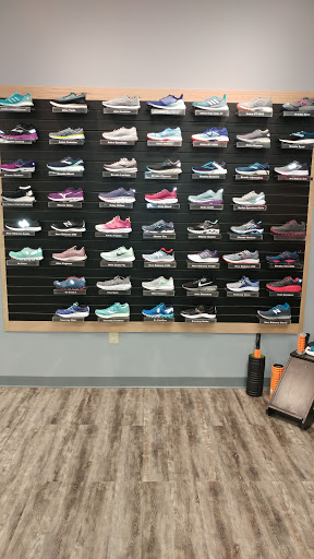 Sporting Goods Store «Fleet Feet Sports Greensboro», reviews and photos, 3731 Lawndale Dr, Greensboro, NC 27455, USA