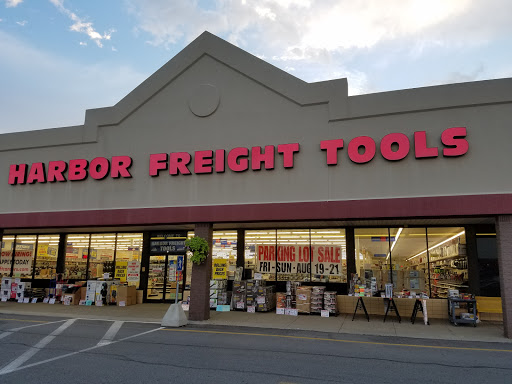 Hardware Store «Harbor Freight Tools», reviews and photos, 6000 Mahoning Ave STE 20, Austintown, OH 44515, USA