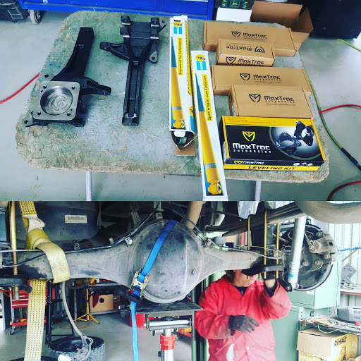 Auto Body Shop «3R Automotive & Collision Specialist», reviews and photos, 744 Goodson Loop, Pinehurst, TX 77362, USA