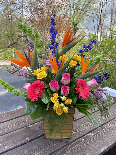 Florist «Design Works Flowers», reviews and photos, 624 N Main St, Rochester, MI 48307, USA