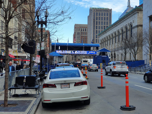 Sporting Goods Store «Marathon Sports», reviews and photos, 671 Boylston St, Boston, MA 02116, USA