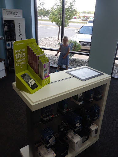 Cell Phone Store «AT&T Authorized Retailer», reviews and photos, 318 DURAN Dr, Shelbyville, IN 46176, USA