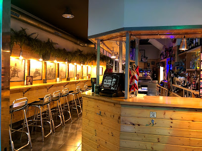 Frida Street Food - Calle Sta. Lucía, 5, 39003 Santander, Cantabria, Spain