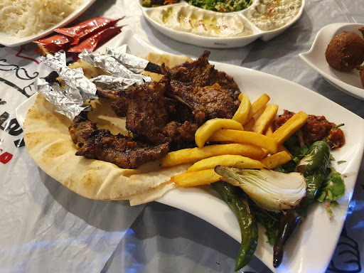مشويات زهرة دمشق / Zahrat Damascus Restaurant 