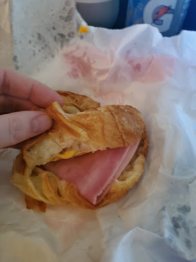 Donut Shop «Ocean Springs Donuts», reviews and photos, 2408 Government St, Ocean Springs, MS 39564, USA