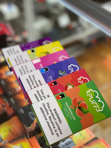 Tobacco Shop «Naga smoke shop», reviews and photos, 7540 N Dale Mabry Hwy, Tampa, FL 33614, USA