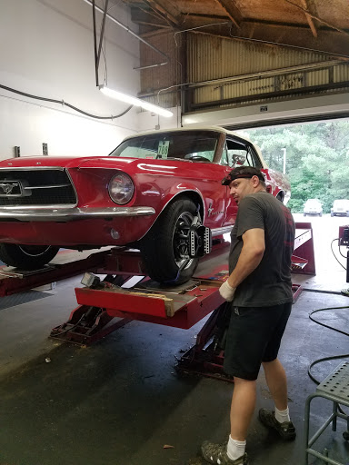 Auto Repair Shop «Creech Import Repair, Inc.», reviews and photos, 1818 St Albans Dr #106, Raleigh, NC 27609, USA