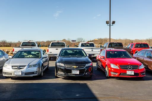 Used Car Dealer «Midwest Motors», reviews and photos, 1400 S Outer Rd E, Eureka, MO 63025, USA