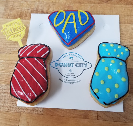 Donut Shop «Donut City», reviews and photos, 205 N Denton Tap Rd # 200, Coppell, TX 75019, USA