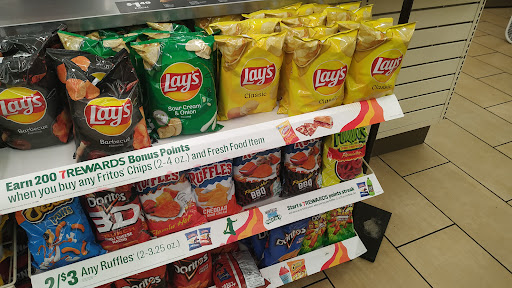 Convenience Store «7-Eleven», reviews and photos, 6800 W 16th Ave, Hialeah, FL 33014, USA