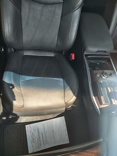 Used Car Dealer «McCoy Auto Group», reviews and photos, 1725 E St Louis St, Springfield, MO 65802, USA