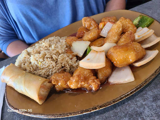 Royal Wok Chinese Restaurant image