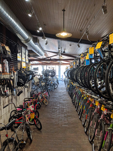 Bicycle Store «Motorless Motion Bicycles», reviews and photos, 640 W Washington Ave, Madison, WI 53703, USA