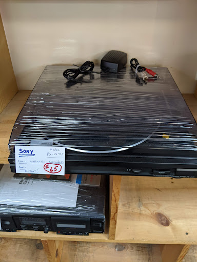 Electronics Store «Galaxie Electronics», reviews and photos, 2136 Murray Ave, Pittsburgh, PA 15217, USA